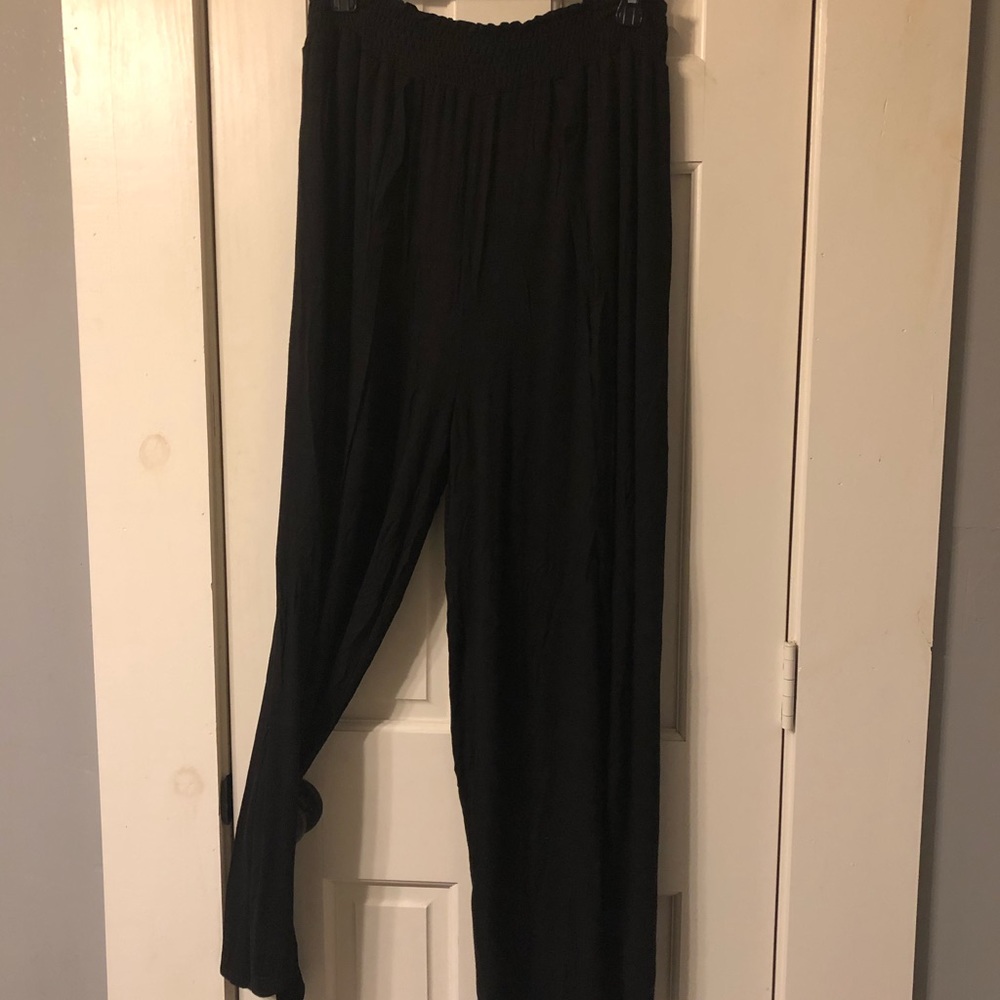 PinkBlush Maternity Wide Split Leg Pants. Size M